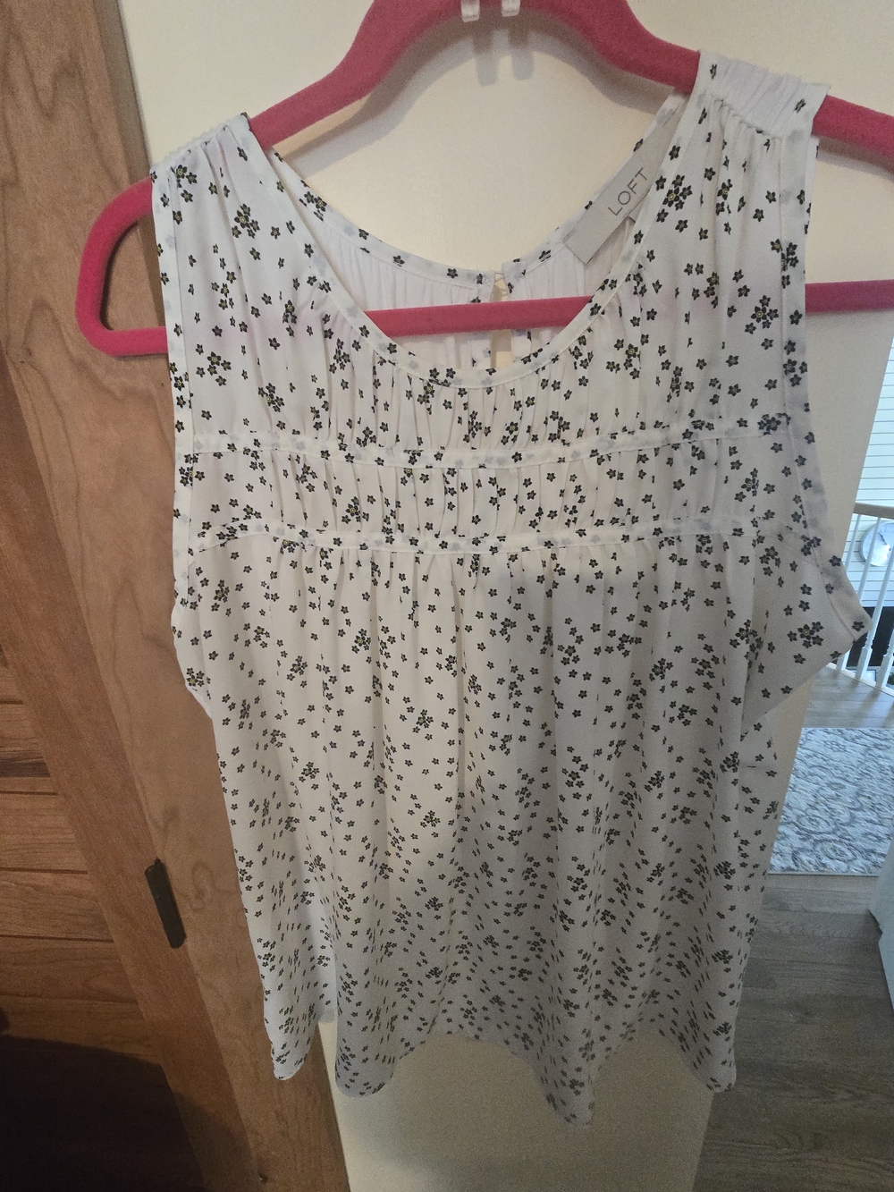 LOFT White Sleeveless Floral Pintuck Blouse